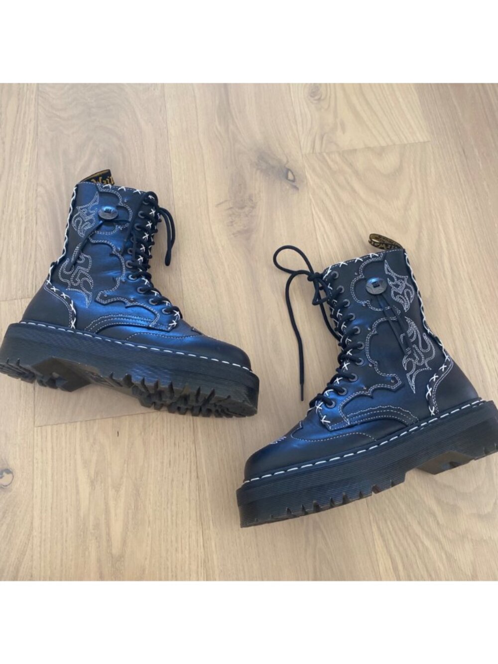 Dr. Martens Jadon Hi Gothic Americana Boots Shoes Platform - Picture 2 of 14